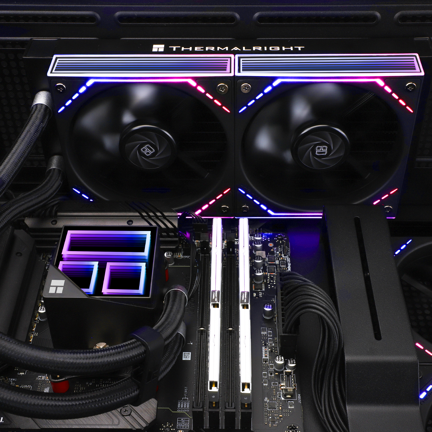 Picture of Thermalright Frozen Infinity 240 BLACK CPU AIO Cooler